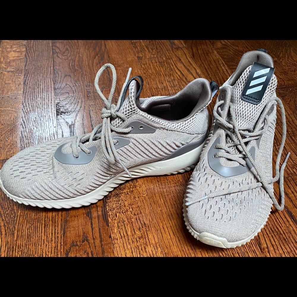 Adidas Alpha Bounce Sneakers